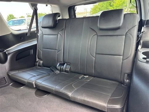 Used 2019 GMC Yukon XL SLT w/ Open Road Package RWD image 17