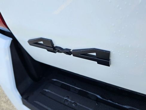 Used 2024 Toyota Tacoma TRD Sport image 10