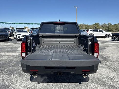 New 2026 Honda Ridgeline Black Edition image 15