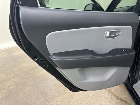 Used 2008 Hyundai Elantra SE image 28