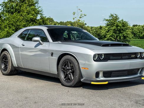 Used 2023 Dodge Challenger SRT Hellcat Redeye RWD image 10