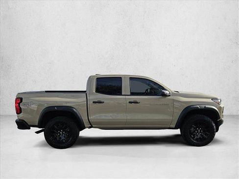 Used 2024 Chevrolet Colorado Trail Boss image 4