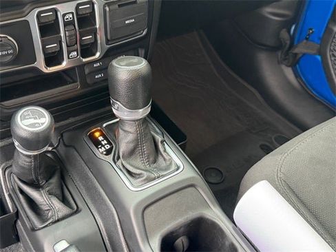 Used 2023 Jeep Wrangler Sport S image 22