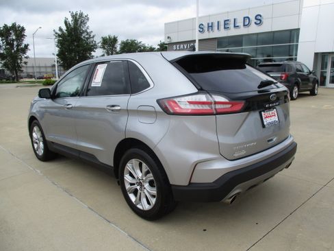 Used 2024 Ford Edge Titanium w/ Equipment Group 301A AWD/4WD image 4