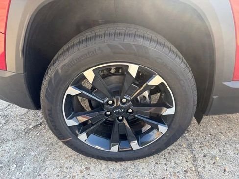 New 2026 Chevrolet Equinox RS w/ Safety and Technology Package AWD/4WD image 9