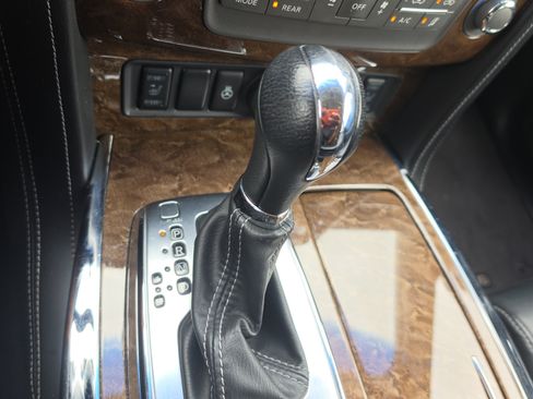 Used 2017 INFINITI QX80 4WD image 19