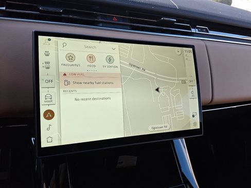 New 2025 Land Rover Range Rover Sport Dynamic SE image 7