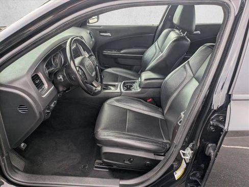 Used 2022 Dodge Charger SXT w/ Leather Interior Group RWD image 14
