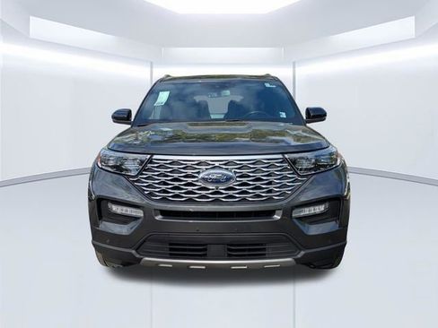 Used 2020 Ford Explorer Platinum w/ Premium Technology Package AWD/4WD image 9