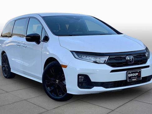 Used 2025 Honda Odyssey Sport-L image 3