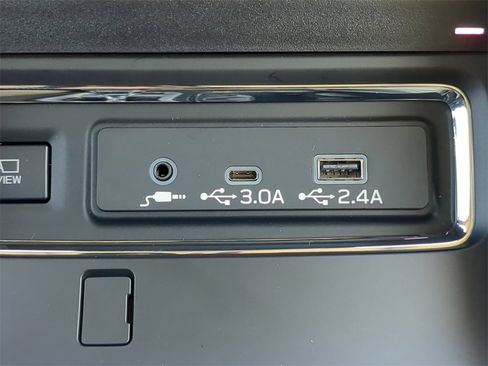 Certified 2026 Subaru Ascent Limited image 25