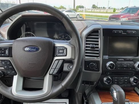 Used 2015 Ford F150 King Ranch w/ Equipment Group 601A Luxury AWD/4WD image 14