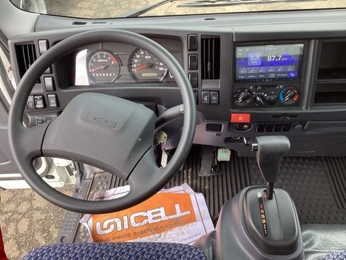 New 2024 Chevrolet Low Cab Forward image 9