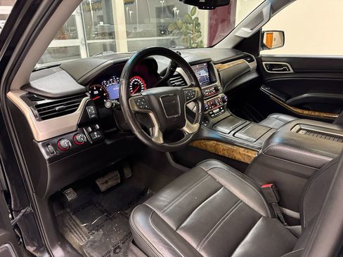 Used 2016 GMC Yukon Denali image 12