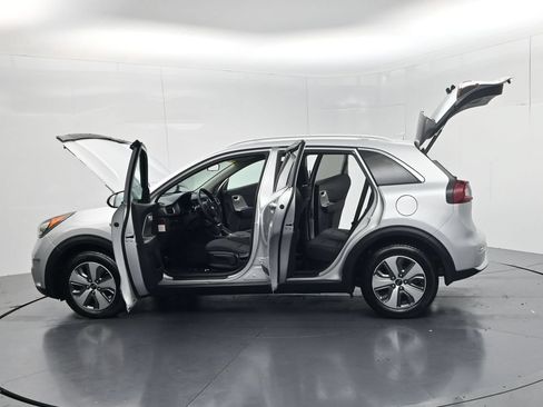 Used 2019 Kia Niro LX FWD image 64