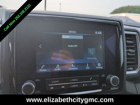 Used 2022 Nissan Frontier SV AWD/4WD image 11