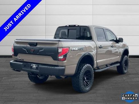 Used 2021 Nissan Titan PRO-4X w/ Pro-4x Convenience Package AWD/4WD image 3