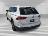 Certified 2022 Volkswagen Tiguan SE w/ Panoramic Sunroof Package image 2