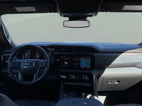 Used 2026 GMC Sierra 2500 AT4 image 35