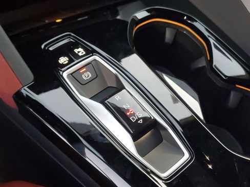 New 2025 Audi SQ5 Premium Plus image 28