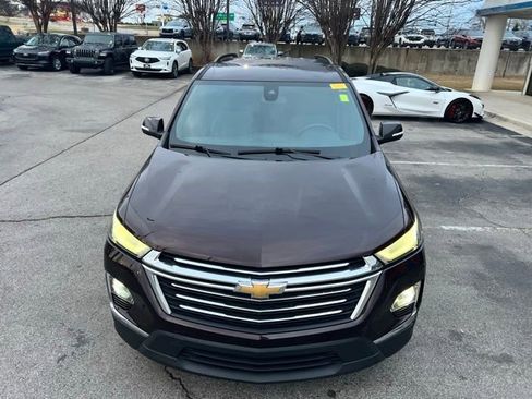 Used 2022 Chevrolet Traverse LT image 10