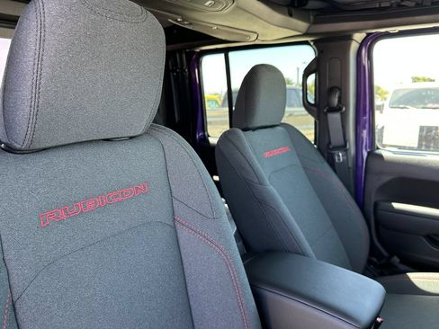 New 2026 Jeep Gladiator Mojave AWD/4WD image 13