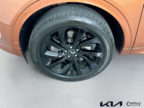 Used 2022 Land Rover Discovery Sport S R-Dynamic AWD/4WD image 31