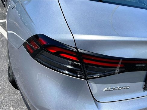 Used 2024 Honda Accord EX image 23