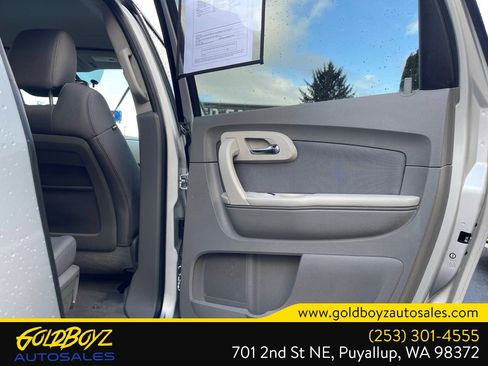 Used 2012 Chevrolet Traverse LS image 22