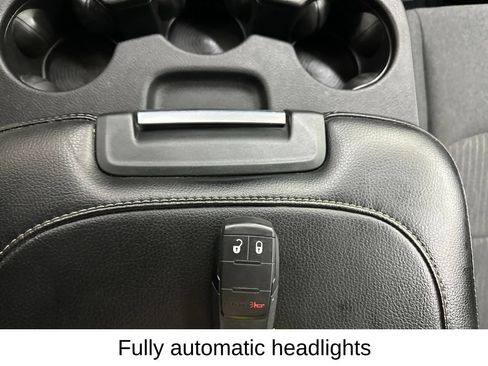 Used 2024 RAM 3500 Tradesman w/ Chrome Appearance Group AWD/4WD image 37