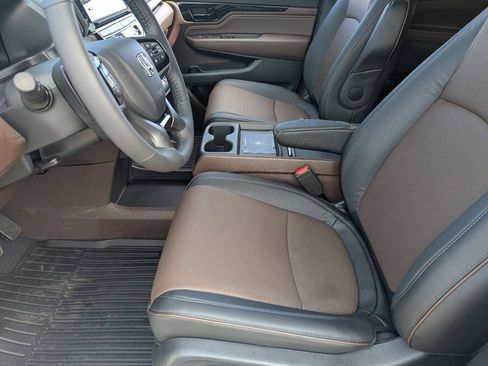 New 2026 Honda Odyssey Elite image 13