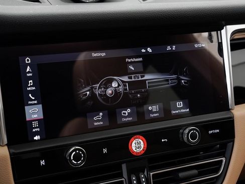 New 2025 Porsche Macan image 19