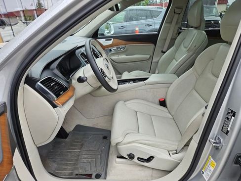 Used 2016 Volvo XC90 T6 Inscription w/ Vision Package AWD/4WD image 18