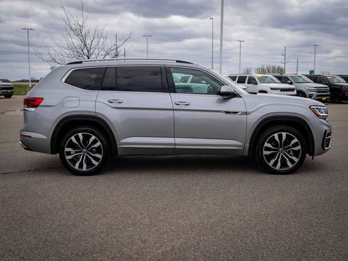 Used 2022 Volkswagen Atlas SEL Premium AWD/4WD image 5