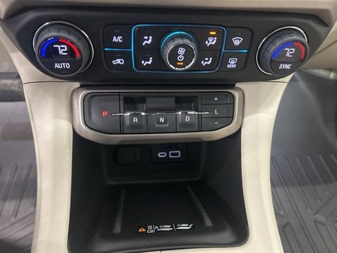 Used 2023 GMC Acadia Denali w/ Denali Ultimate Package image 14