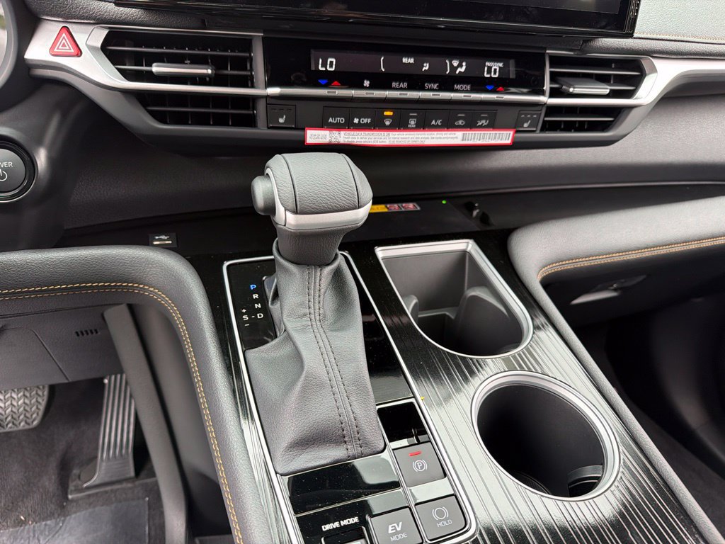 New 2026 Toyota Sienna AWD image 15