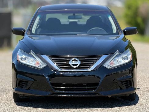 Used 2018 Nissan Altima 2.5 S w/ S Convenience Package image 5