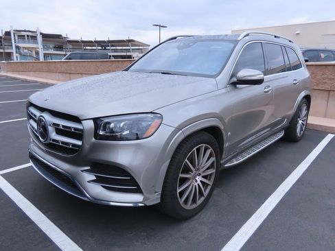 Used 2020 Mercedes-Benz GLS 580 GLS 580 image 2