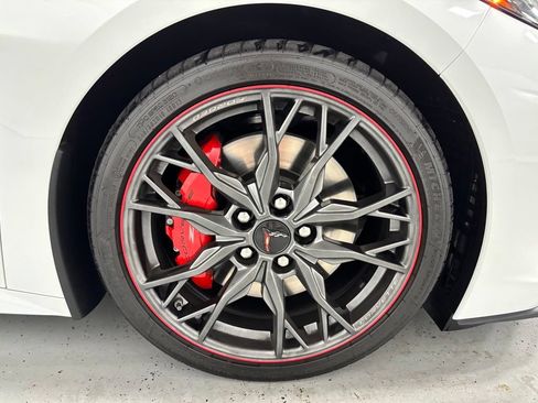 Used 2024 Chevrolet Corvette Stingray Preferred Cpe w/ Z51 Performance Package RWD image 55