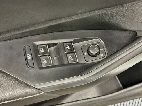 Used 2025 Volkswagen Jetta S FWD image 15