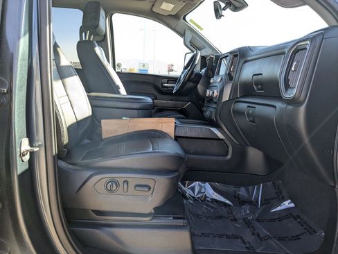 Used 2020 GMC Sierra 2500 Denali w/ Denali Ultimate Package image 20