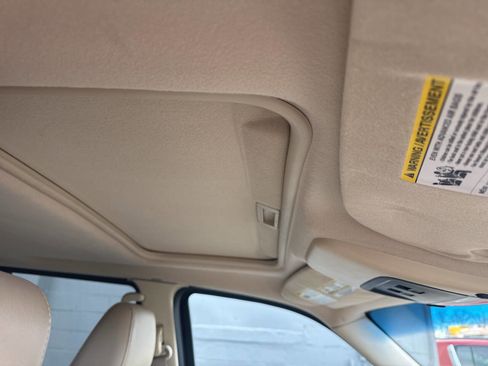 Used 2009 Ford Explorer Eddie Bauer image 27