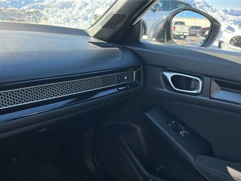Used 2022 Honda Civic Sport image 19