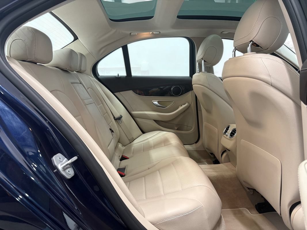 Used 2016 Mercedes-Benz C 300 4MATIC Sedan image 13