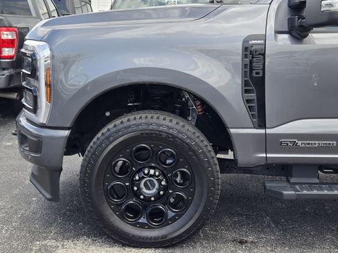 Used 2025 Ford F250 Lariat w/ Lariat Ultimate Package image 6