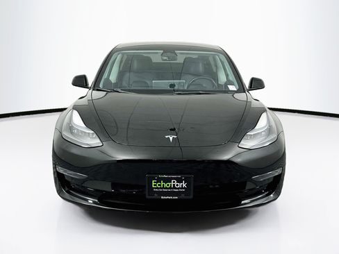 Used 2023 Tesla Model 3 Standard Range RWD image 2