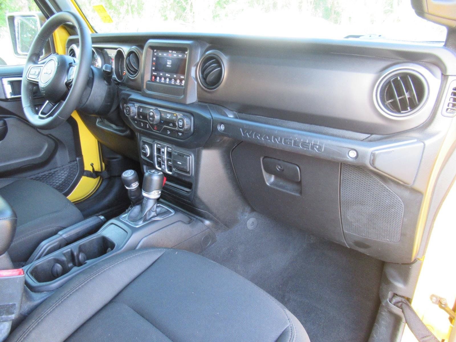 Used 2019 Jeep Wrangler Unlimited Sport S AWD/4WD image 10