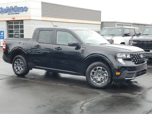 New 2025 Ford Maverick XLT w/ Equipment Group 301A image 2