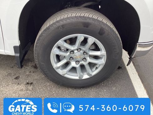 Used 2024 Chevrolet Silverado 1500 LT AWD/4WD image 29
