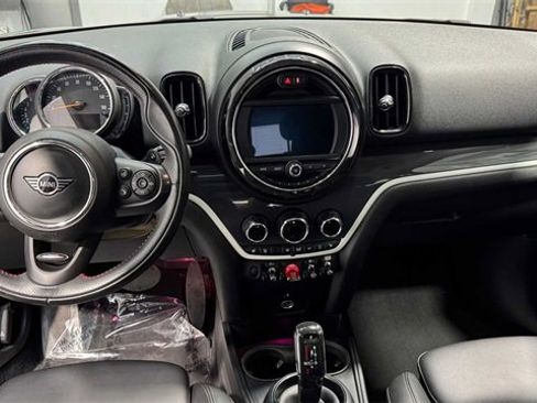 Used 2020 MINI Cooper Countryman S w/ Storage Package image 18